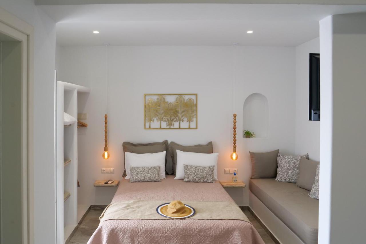 Theodora Luxury Studios Naxos City ภายนอก รูปภาพ