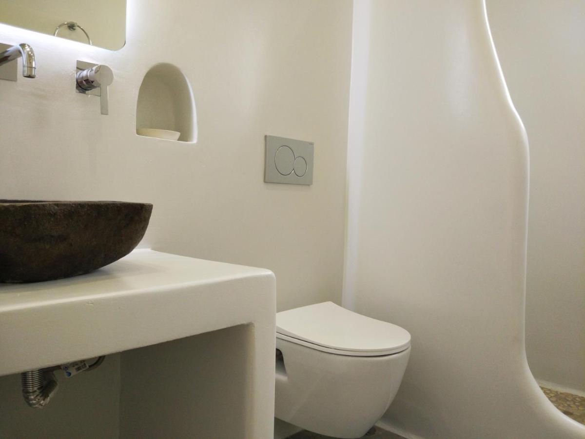 Theodora Luxury Studios Naxos City ภายนอก รูปภาพ